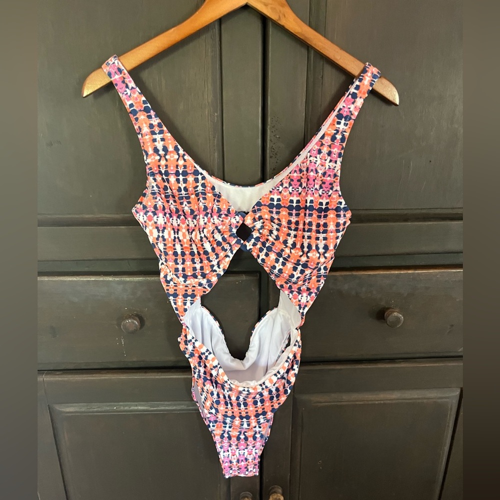 Swim Suite Size M